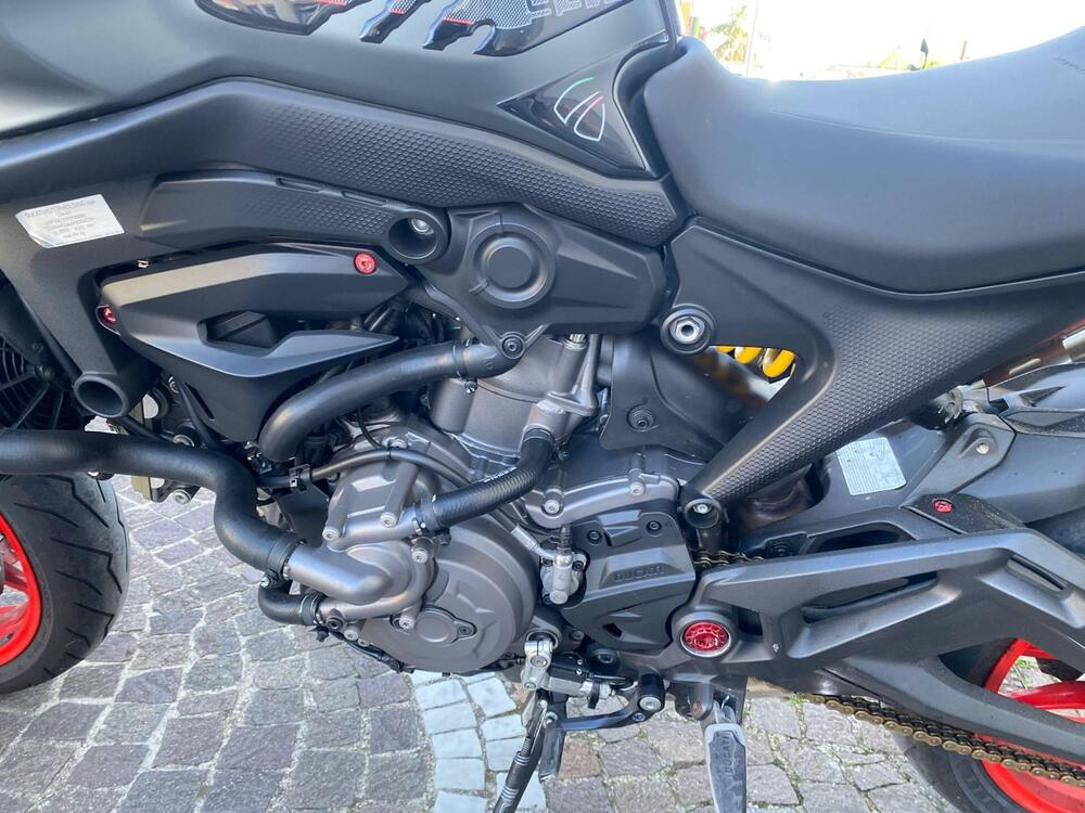 Ducati Monster 937 + (2021 - 25) (7)