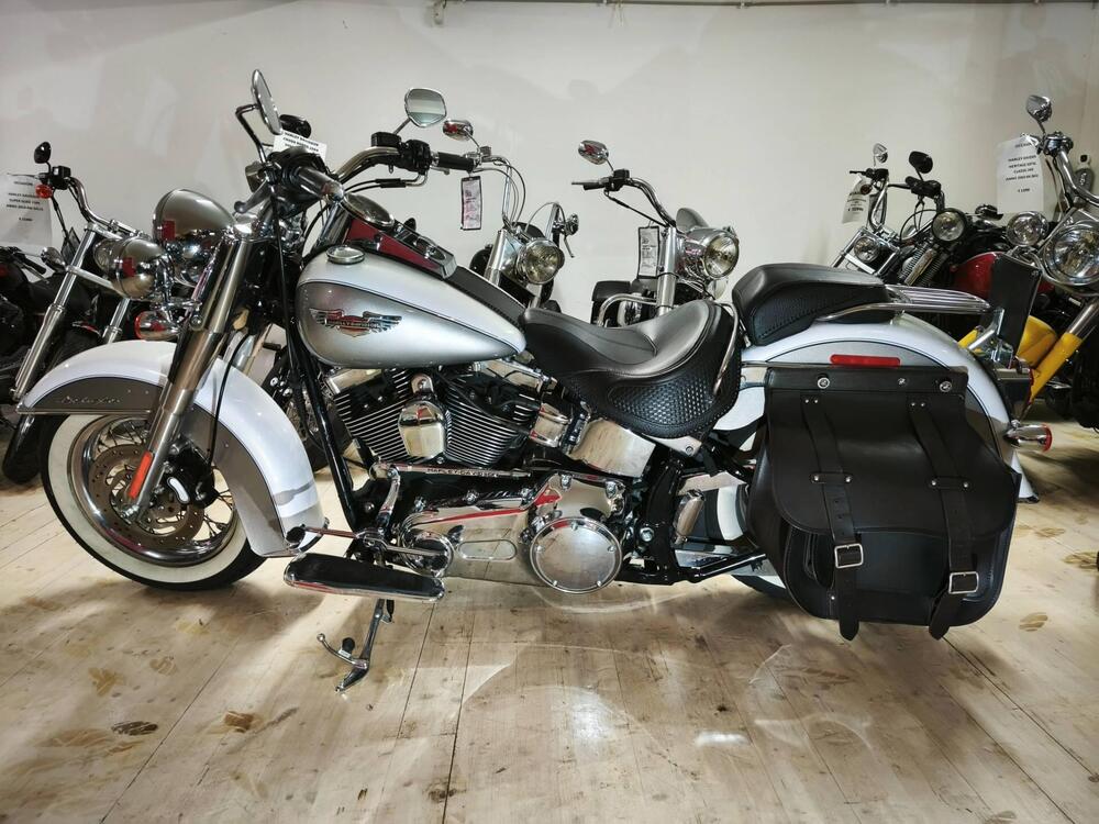 Harley-Davidson 1584 Deluxe (2007 - 08) - FLSTN