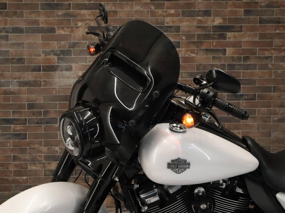 Harley-Davidson Road King Special (2021 - 25) (10)
