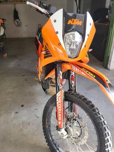 KTM 690 Enduro R (2012 - 17) usata