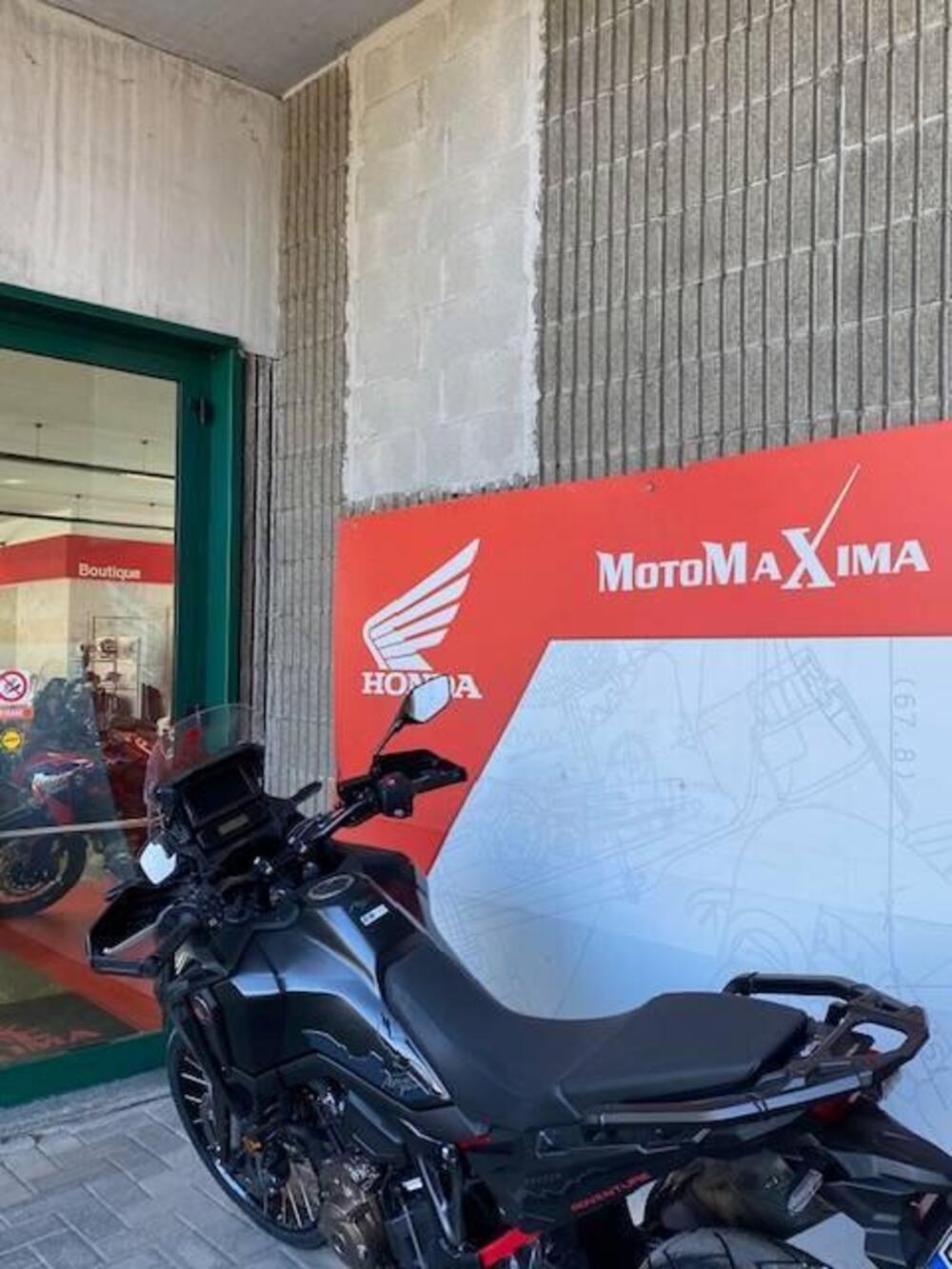 Honda Africa Twin CRF 1100L ES (2024 - 26) (4)