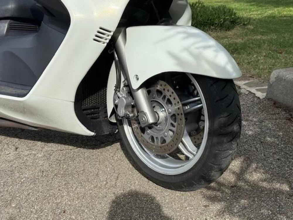 Suzuki Burgman AN 650 Executive ABS (2013 - 17) (9)