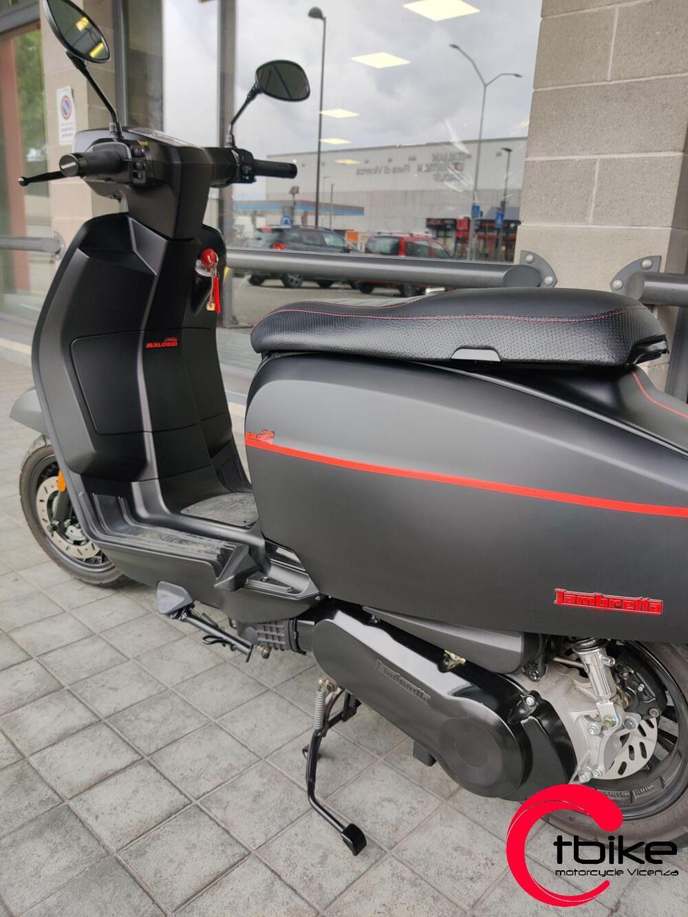 Lambretta V200 Special (2021 - 26) (4)