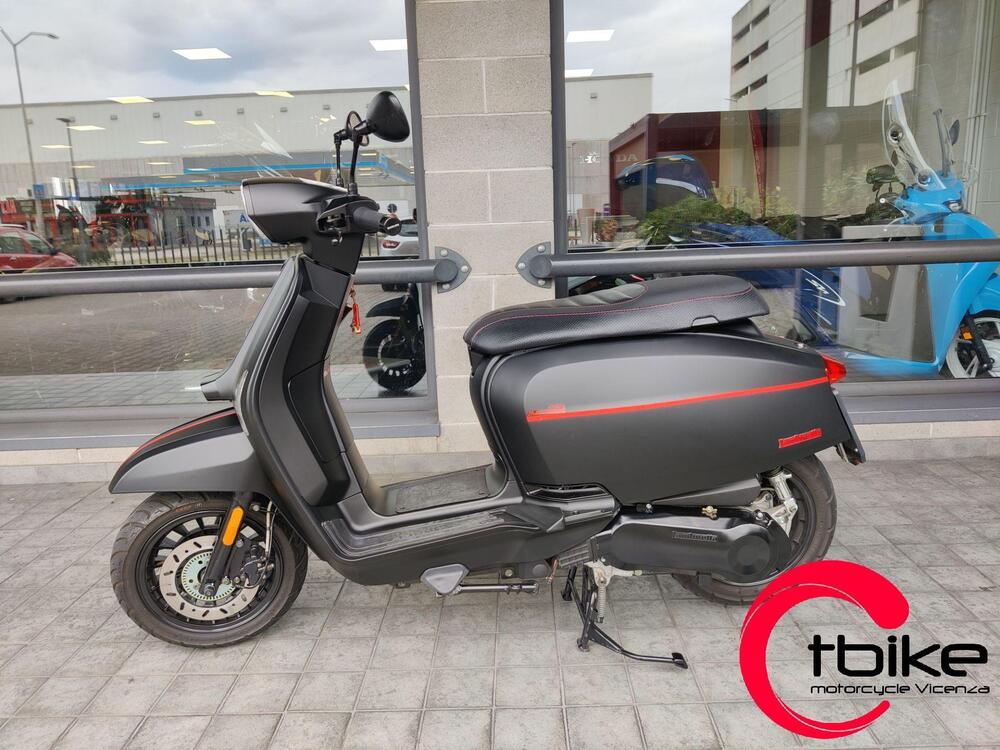 Lambretta V200 Special (2021 - 26) (5)