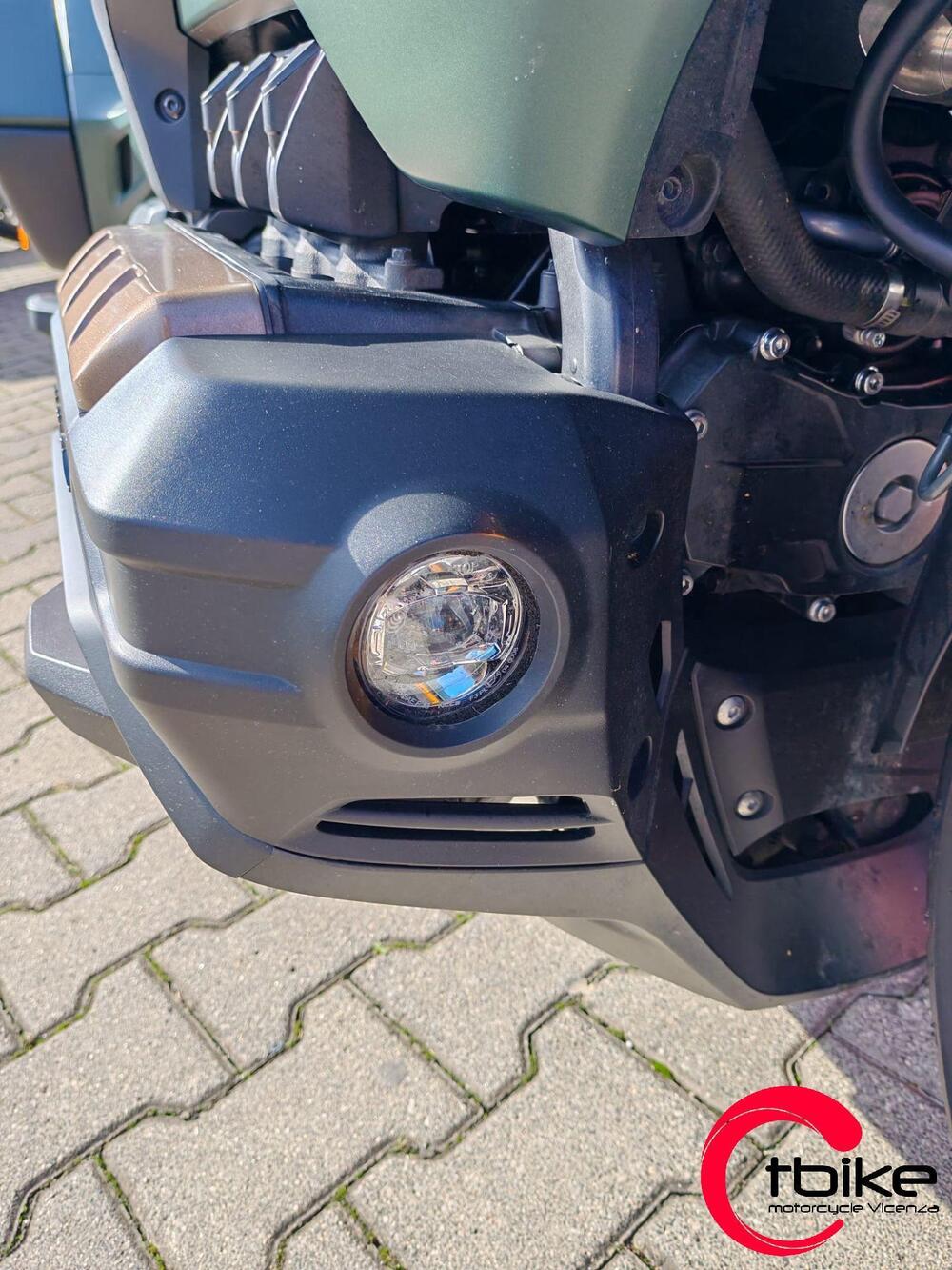 Honda GL 1800 Gold Wing DCT (2021 - 24) (8)