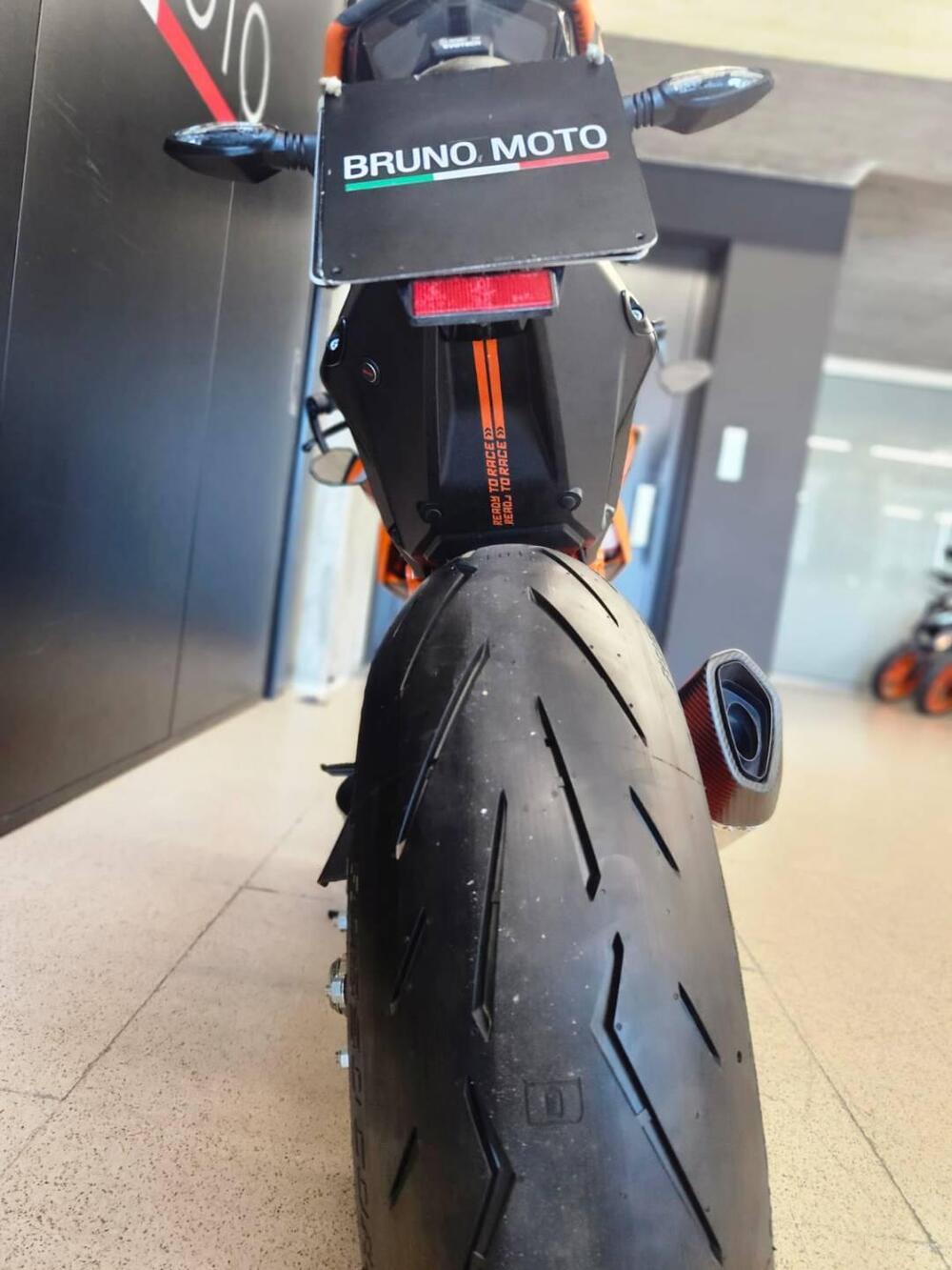 KTM 1290 Super Duke R (2022 - 23) (6)