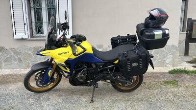 Suzuki V-Strom 800DE (2023 - 24) usata