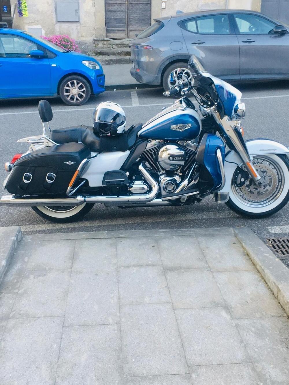 Harley-Davidson 103 Road King Classic (2014 - 16) - FLHRC (4)