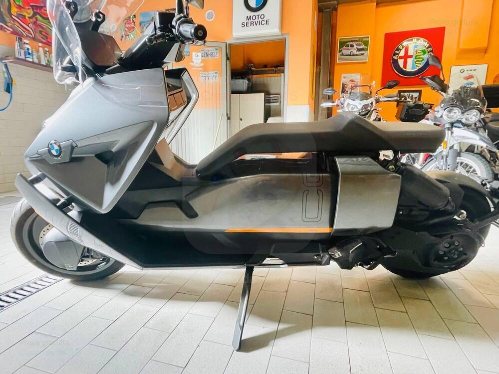 Bmw CE 04 (2021 - 25) (3)