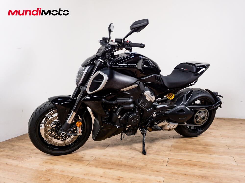 Ducati Diavel V4 (2023 - 26) (8)