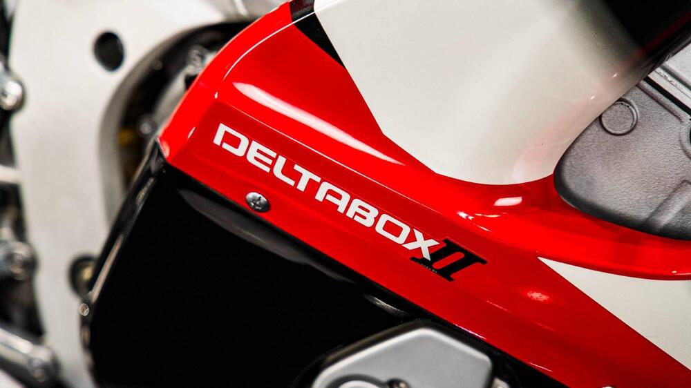 Yamaha YZF R6 (2001 - 02) (10)