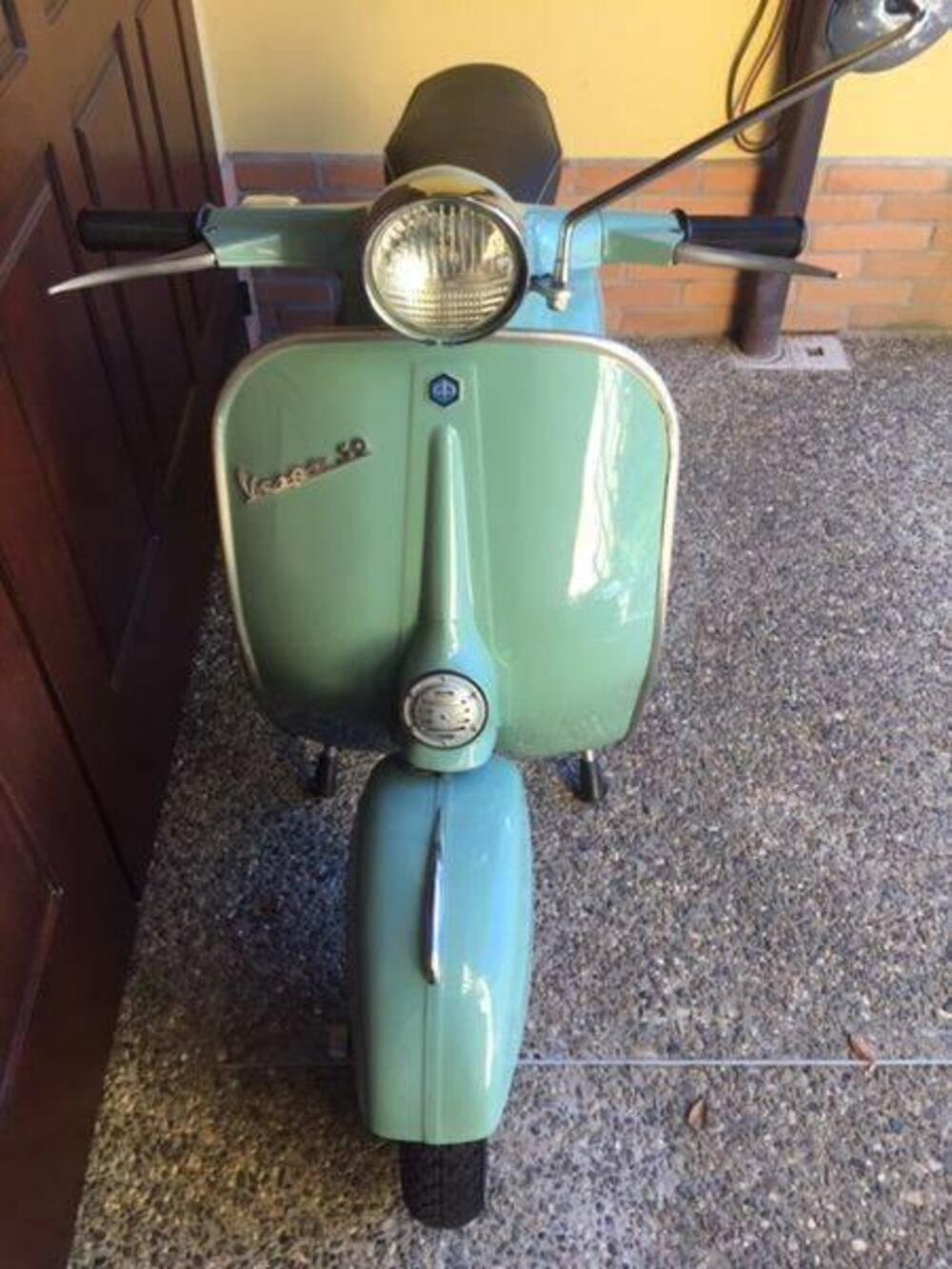 Piaggio Vespa 50 R (5)