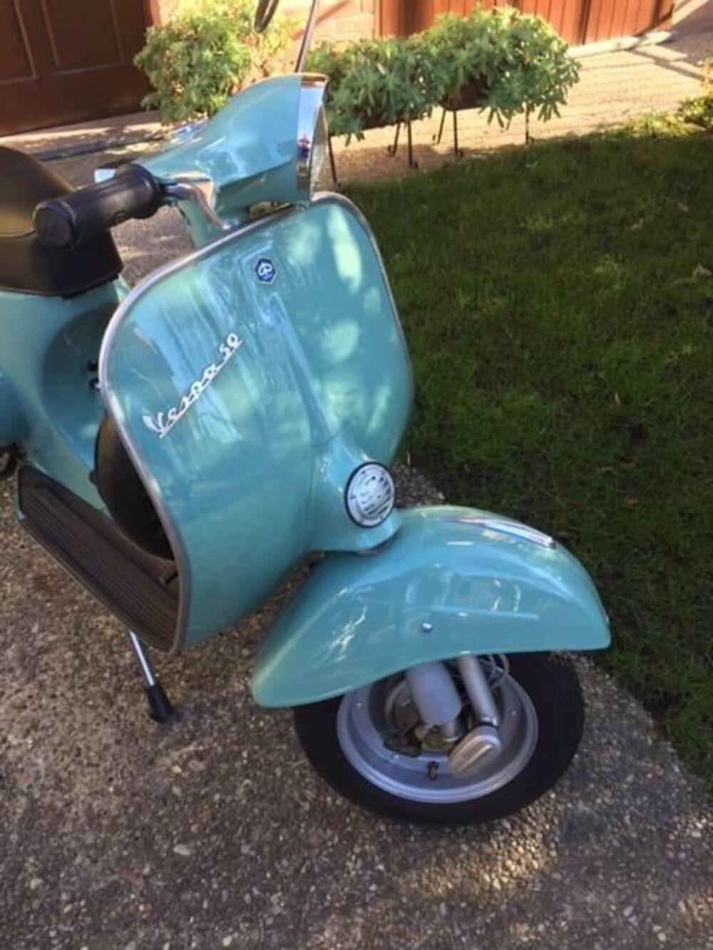 Piaggio Vespa 50 R (7)