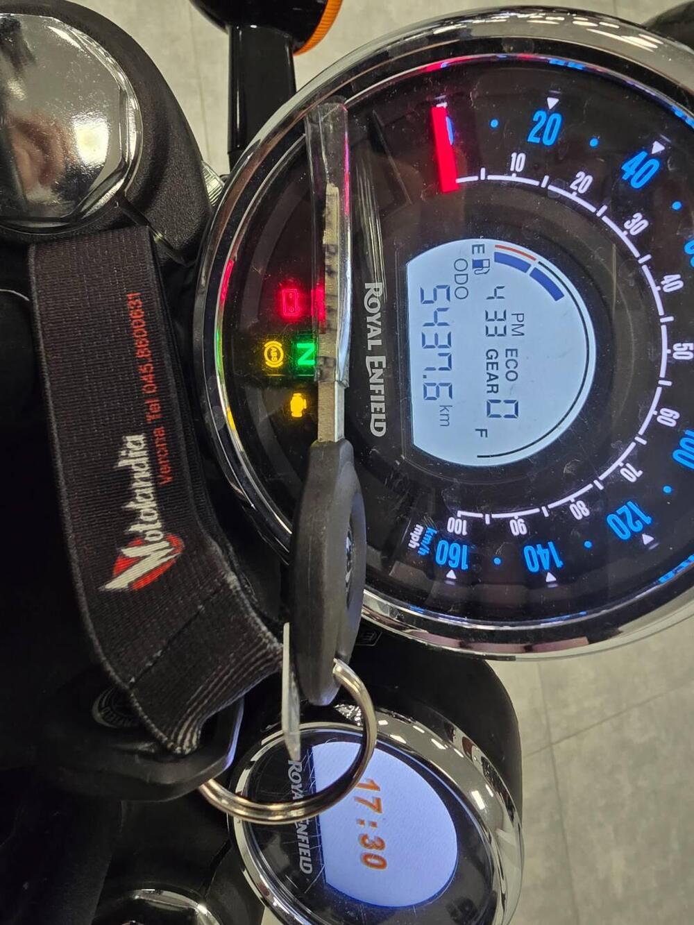 Royal Enfield Meteor 350 (2021 - 26) (5)