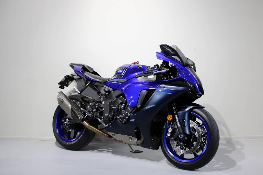 Yamaha YZF R1 (2020 - 25) (2)