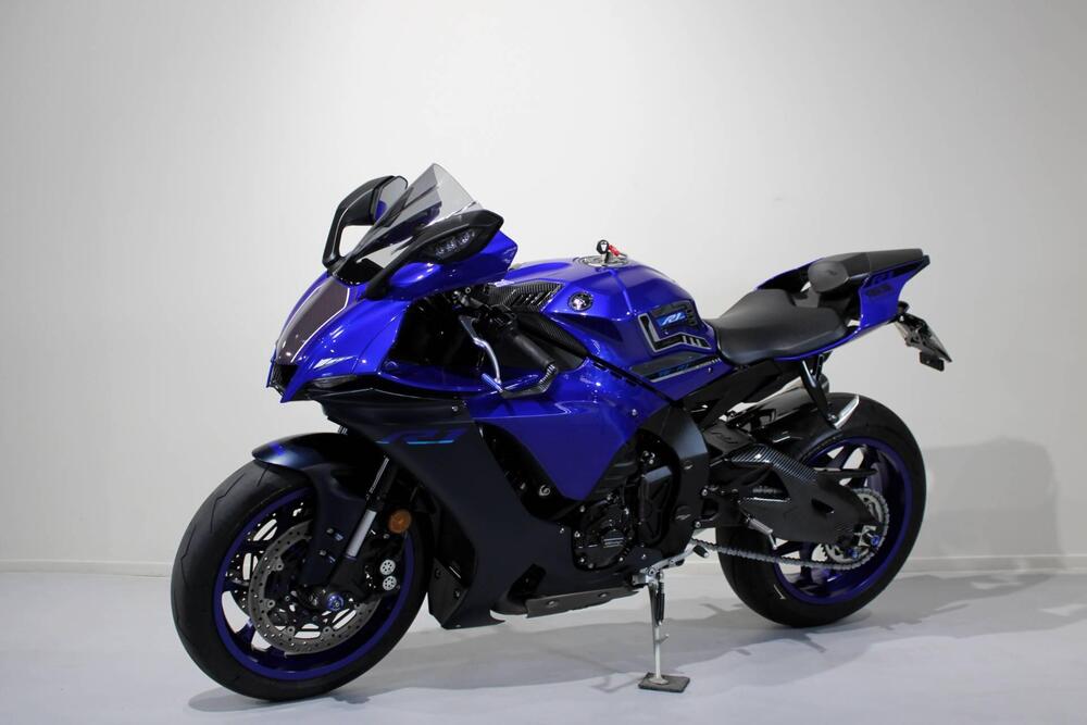 Yamaha YZF R1 (2020 - 25) (3)