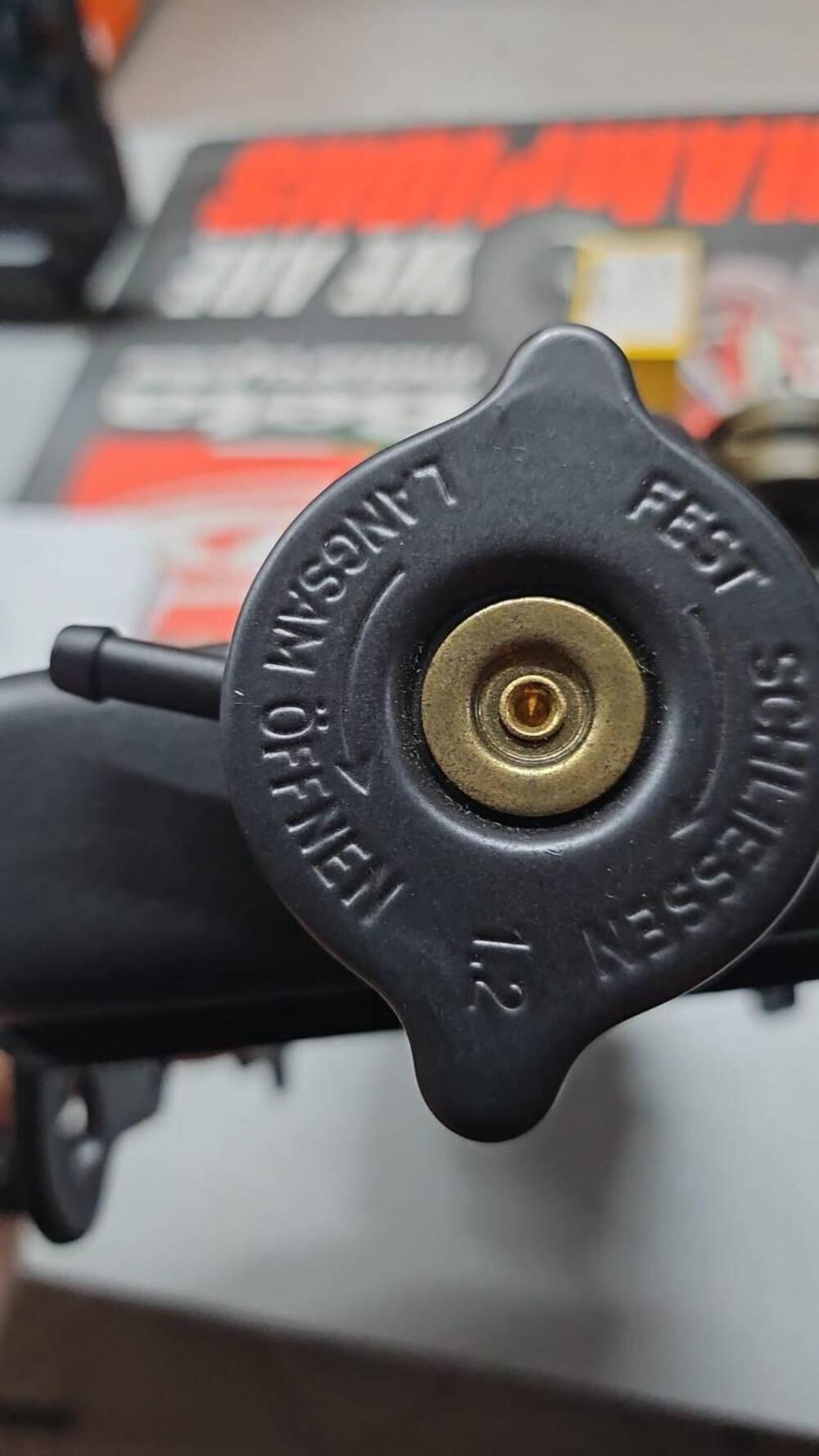 19010KAK902 Radiatore CRM 125 Honda (3)