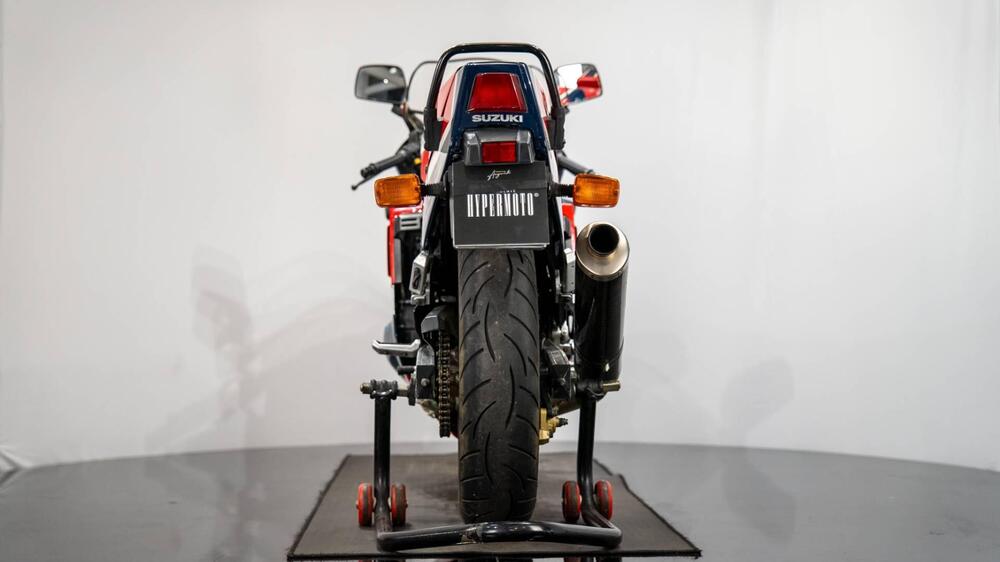 Suzuki GSX-R 1100 (7)