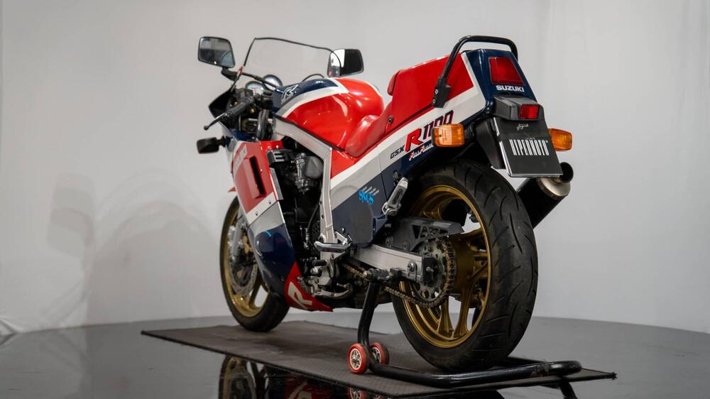 Suzuki GSX-R 1100 (8)