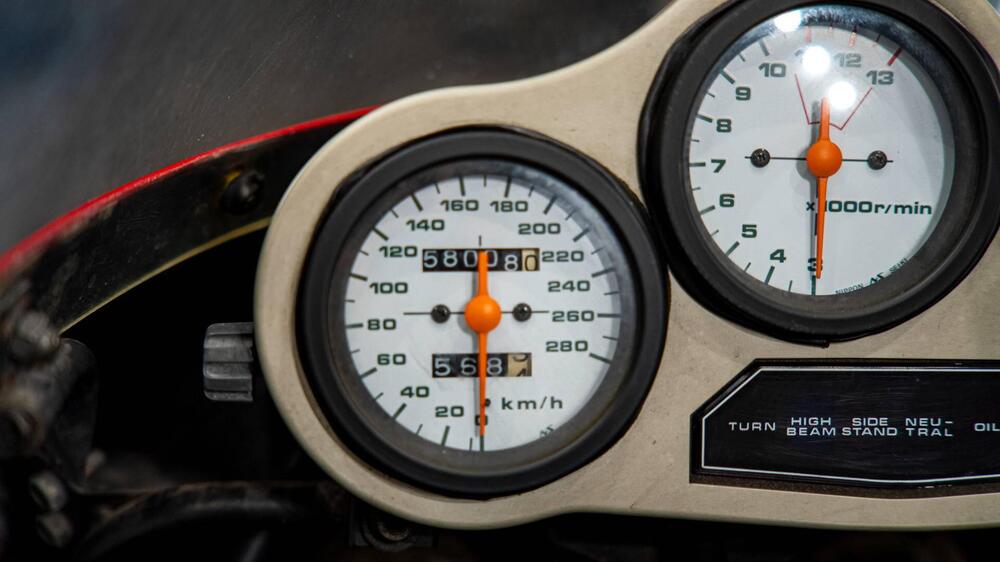 Suzuki GSX-R 1100 (19)