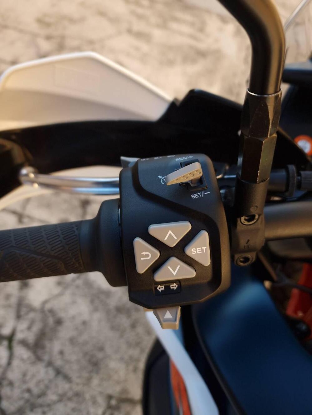 KTM 890 Adventure R (2025 - 26) (11)