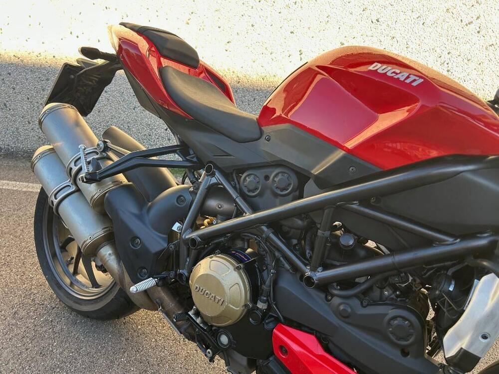 Ducati Streetfighter (2009 - 12) (3)