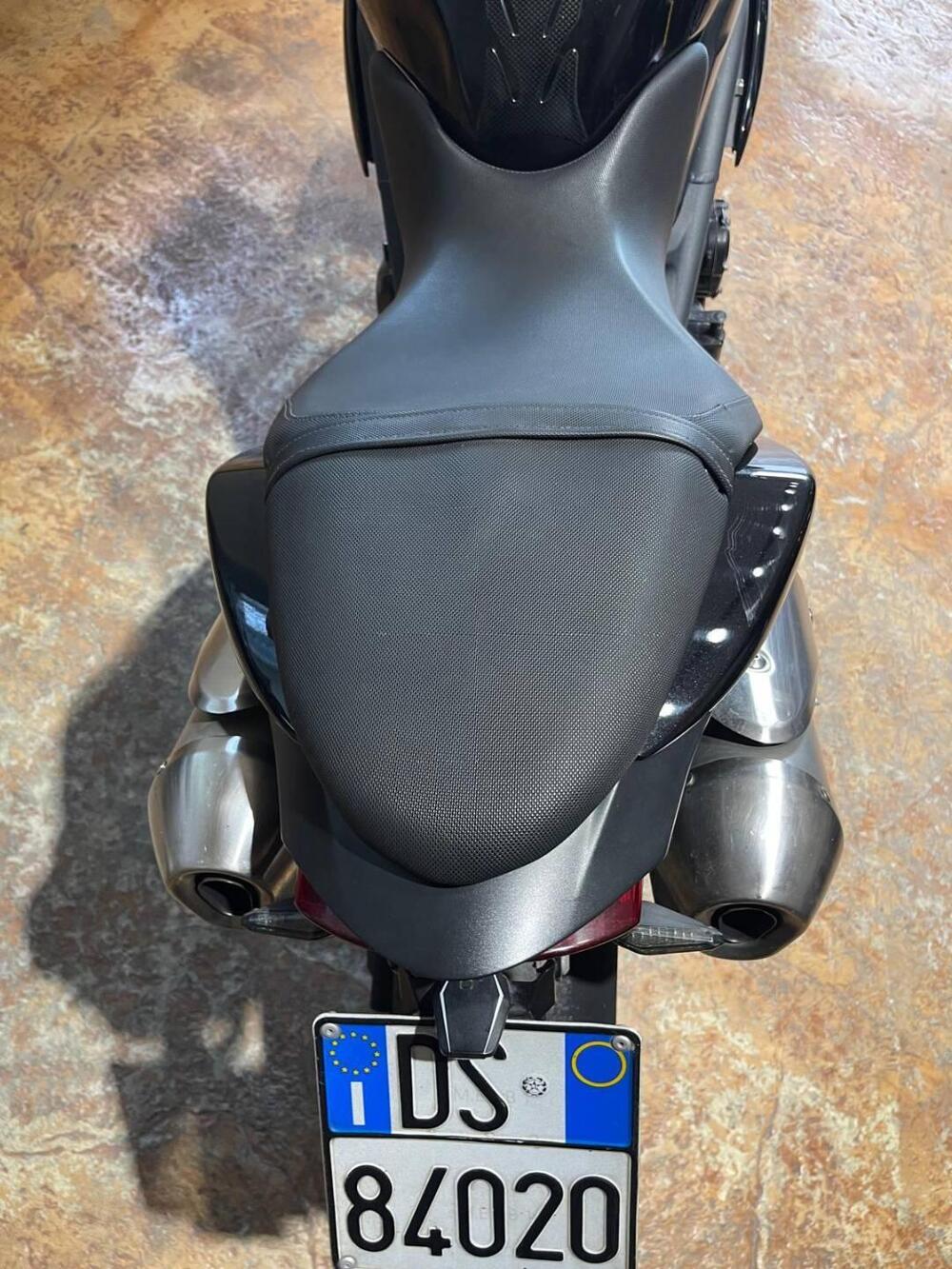 Triumph Speed Triple 1050 (2005 - 11) (15)