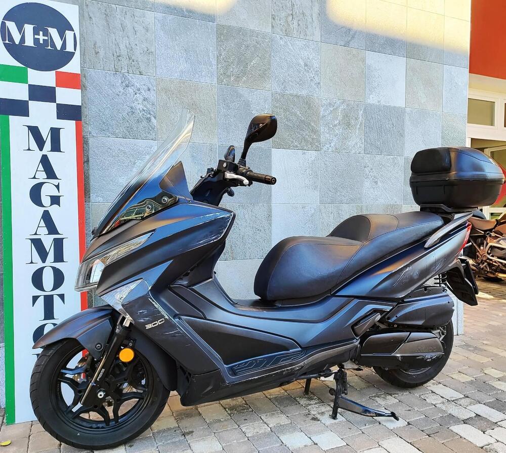 Kymco X-Town 300i ABS (2016 - 20) (7)