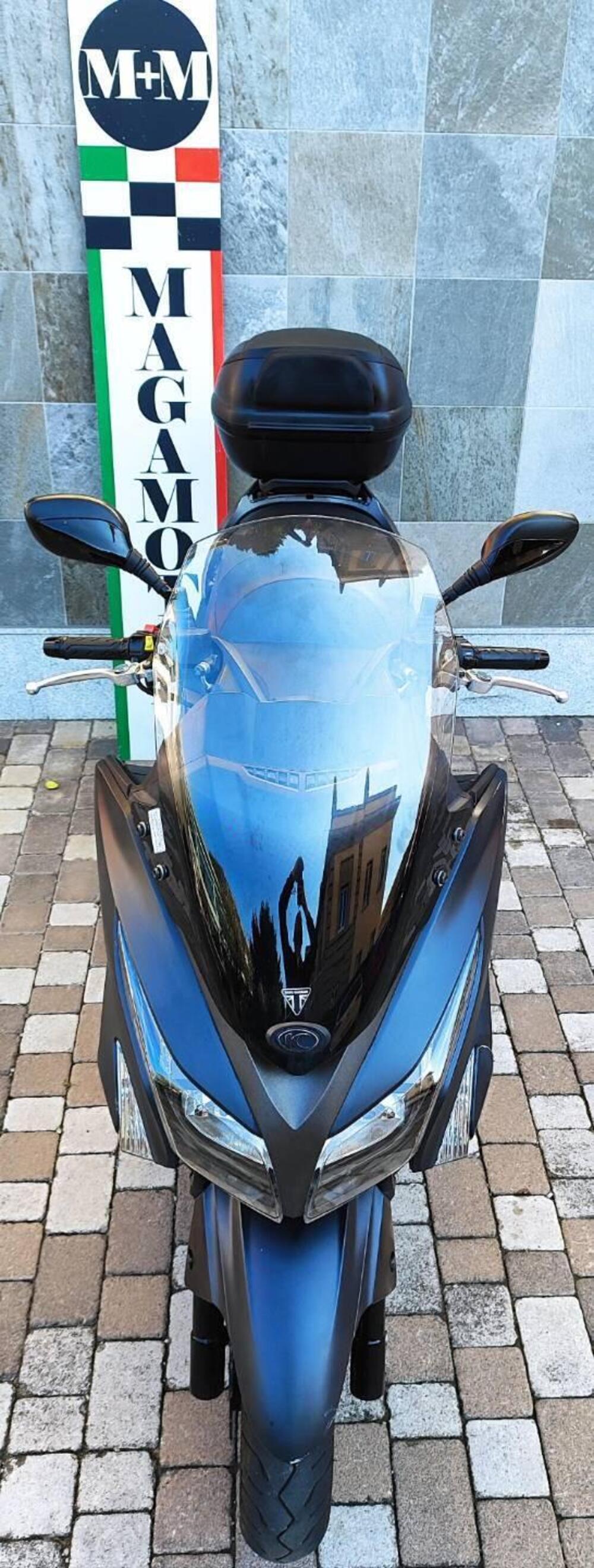 Kymco X-Town 300i ABS (2016 - 20) (8)