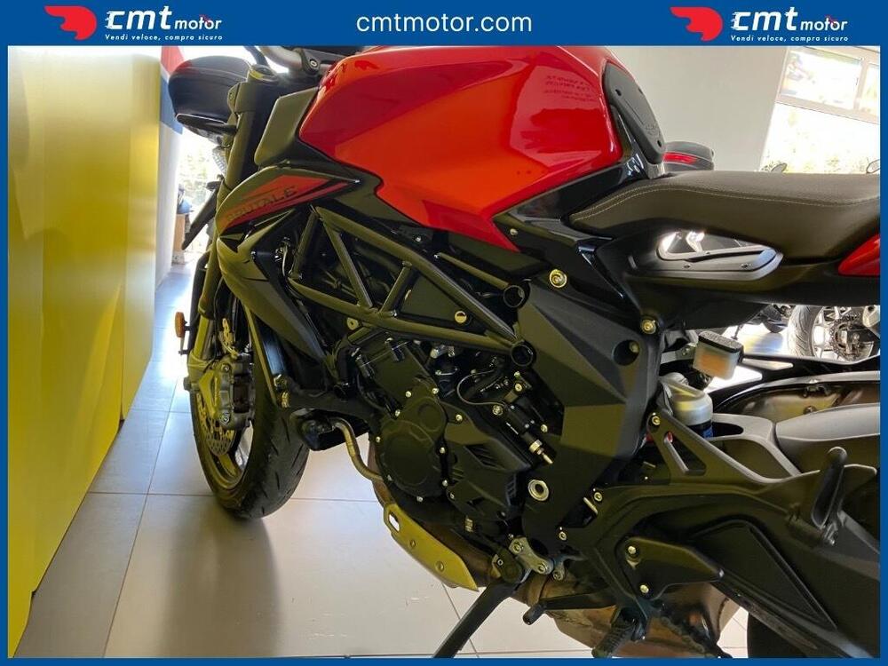 MV Agusta Brutale 800 Rosso (2021 - 23) (10)