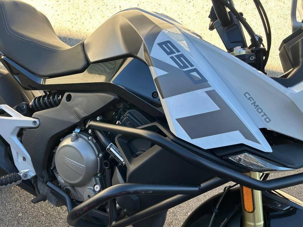 CFMOTO 650MT (2021 - 24) (3)