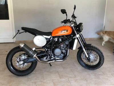 KTM 690 Supermoto usata