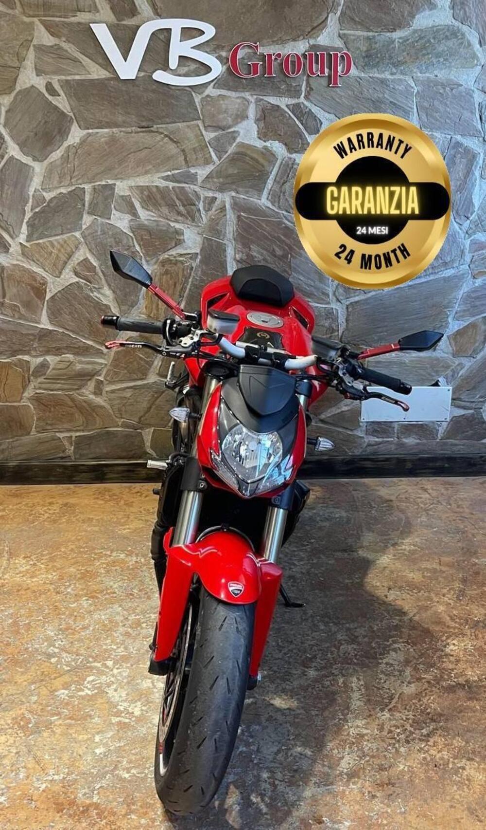 Ducati Streetfighter (2009 - 12) (4)