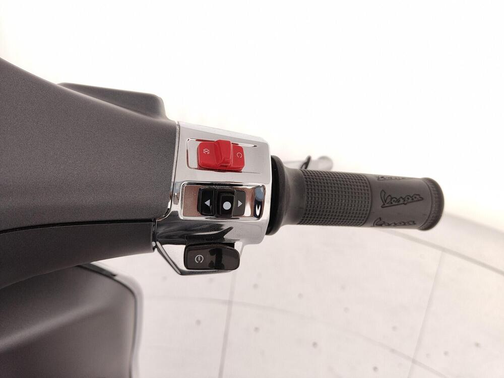 Vespa Sprint 125 3V S ABS (2014 - 16) (13)