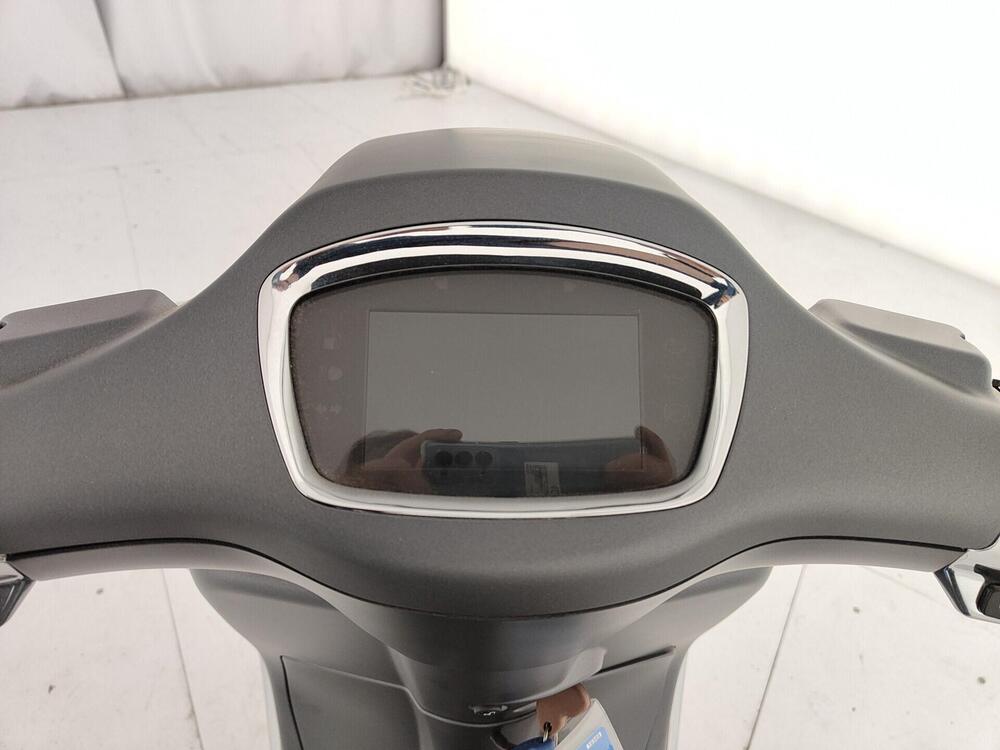 Vespa Sprint 125 3V S ABS (2014 - 16) (11)