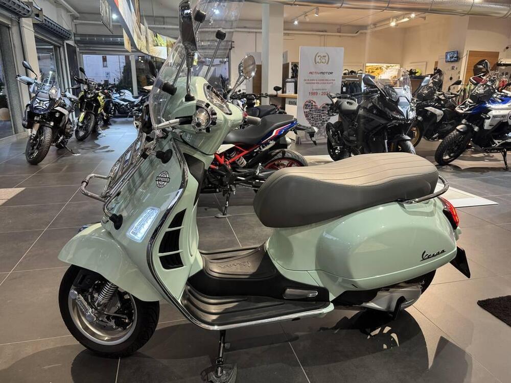 Vespa GTS 300 (2023 - 24) (4)