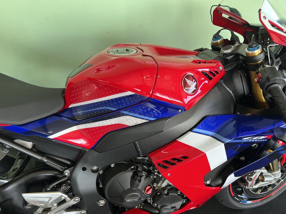 Honda CBR 1000 RR-R Fireblade SP (2020 - 21) (9)