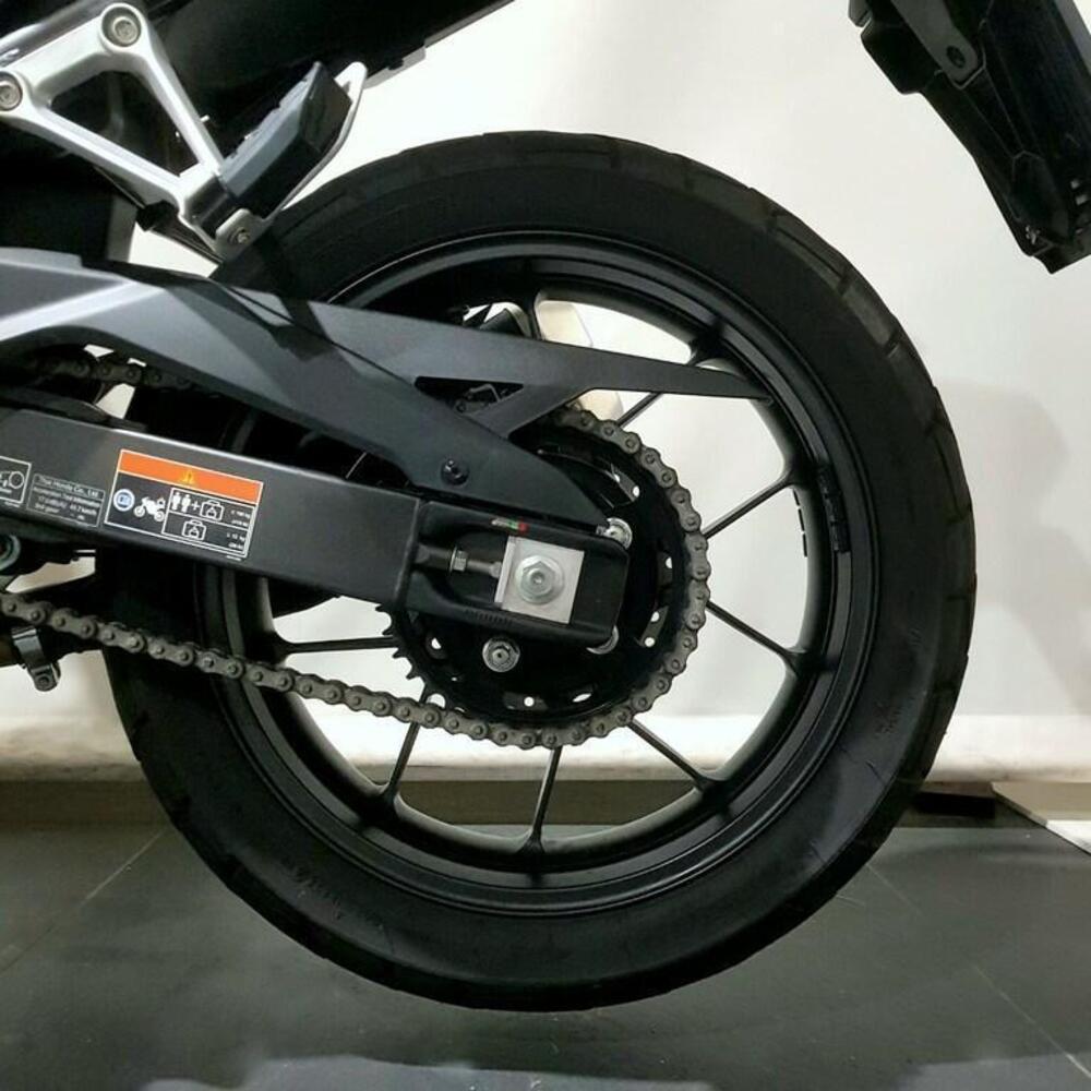 Honda CB 500 Hornet (2024 - 25) (15)