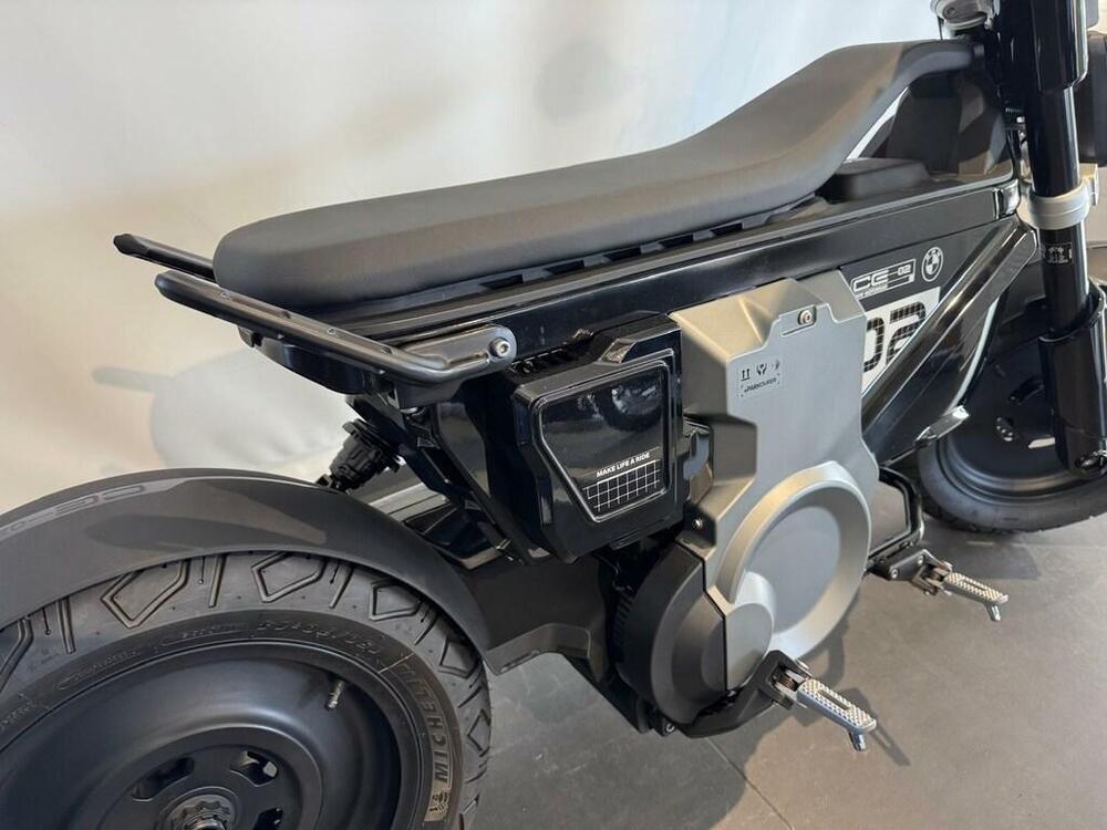 Bmw CE 02 AM (2024 - 25) (5)