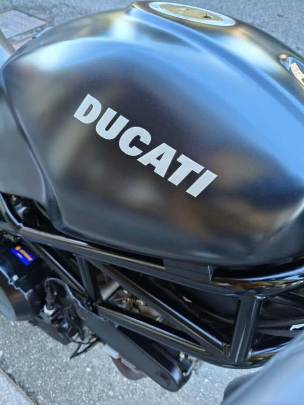 Ducati Monster 695 (2006 - 08) (7)