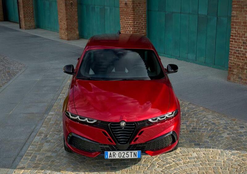 Alfa Romeo Tonale (2022-->>) (3)