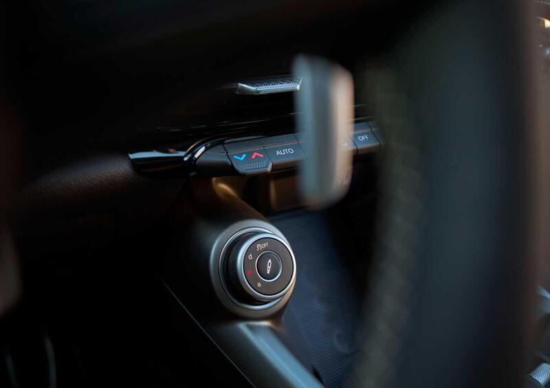 Alfa Romeo Tonale (2022-->>) (19)