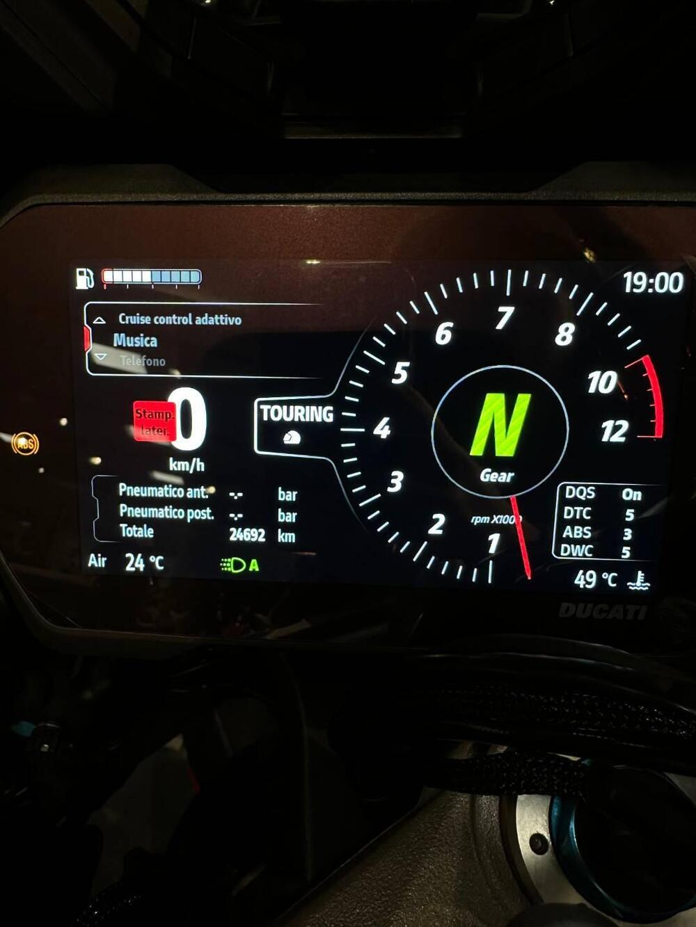 Ducati Multistrada V4 Pikes Peak (2021 - 24) (5)