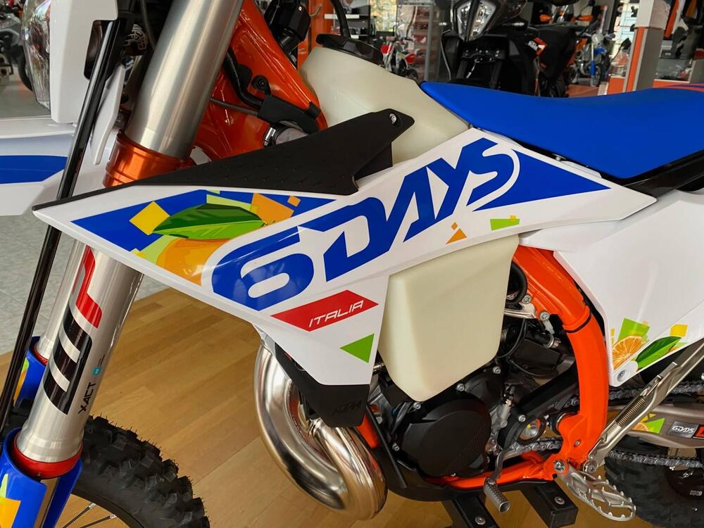 KTM 300 EXC 6Days (2026) (3)