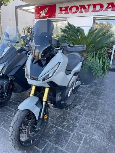 Honda X-ADV 750 (2025) usata