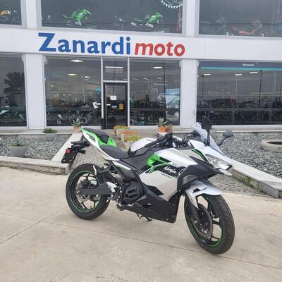 Kawasaki Ninja e-1 (2024 - 25) nuova
