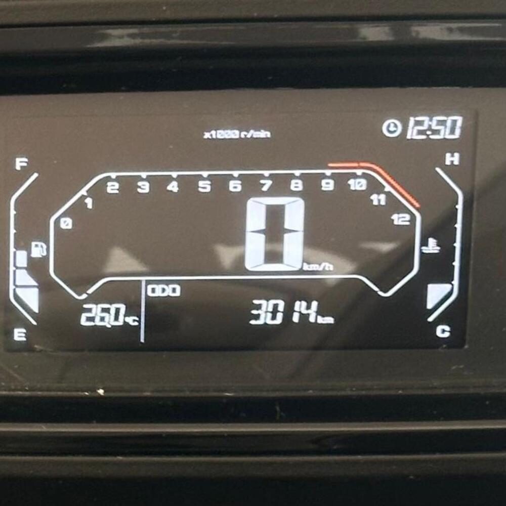 Yamaha X-Max 300 (2021 - 24) (5)