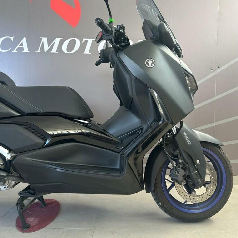 Yamaha X-Max 300 (2021 - 24) (3)