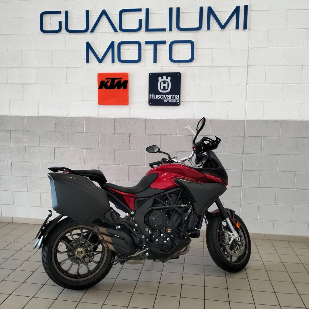MV Agusta Turismo Veloce 800 Lusso SCS (2021 - 26) (16)