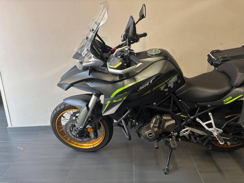 QJ Motor SRT 700 X (2024 - 25) (2)